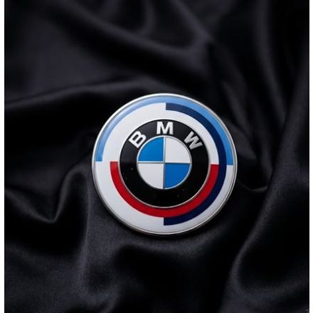  BMW sytle  82mm vagy 74mm  jubileumi  motorháztető - csomagtartó embléma