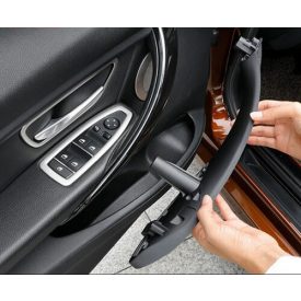   BMW F30 F31 F32 F33 F80 ajtóbehúzó, kapaszkodó ,fogantyú belső rész 